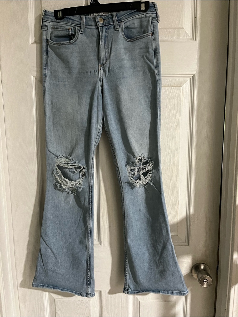 Hollister Light Wash Ripped Bootcut Short Jeans